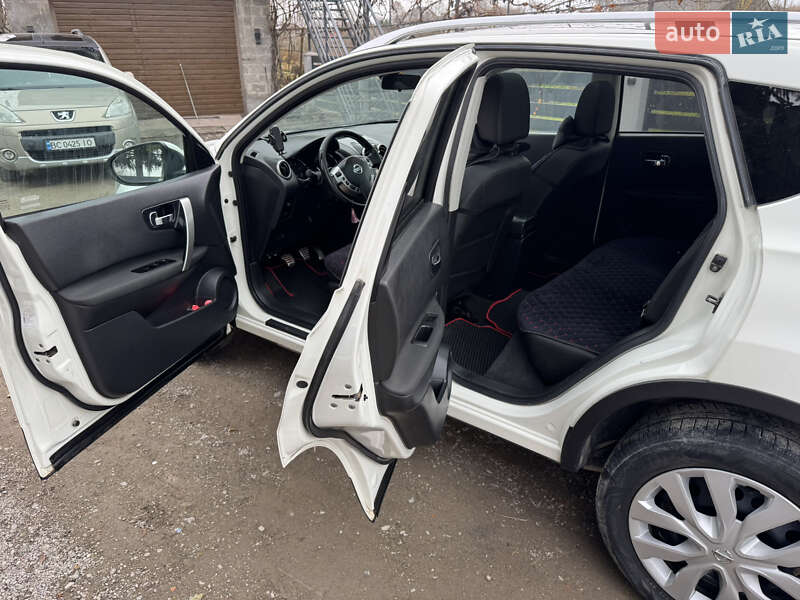 Внедорожник / Кроссовер Nissan Qashqai 2012 в Львове фото 9 Внедорожник / Кроссовер Nissan Qashqai 2012 в Львове