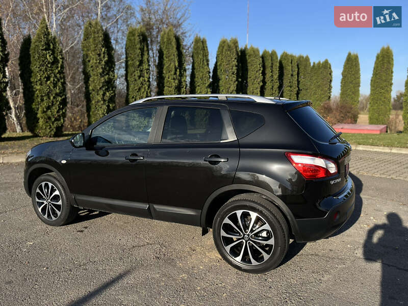 Внедорожник / Кроссовер Nissan Qashqai 2011 в Млинове фото 3 Внедорожник / Кроссовер Nissan Qashqai 2011 в Млинове