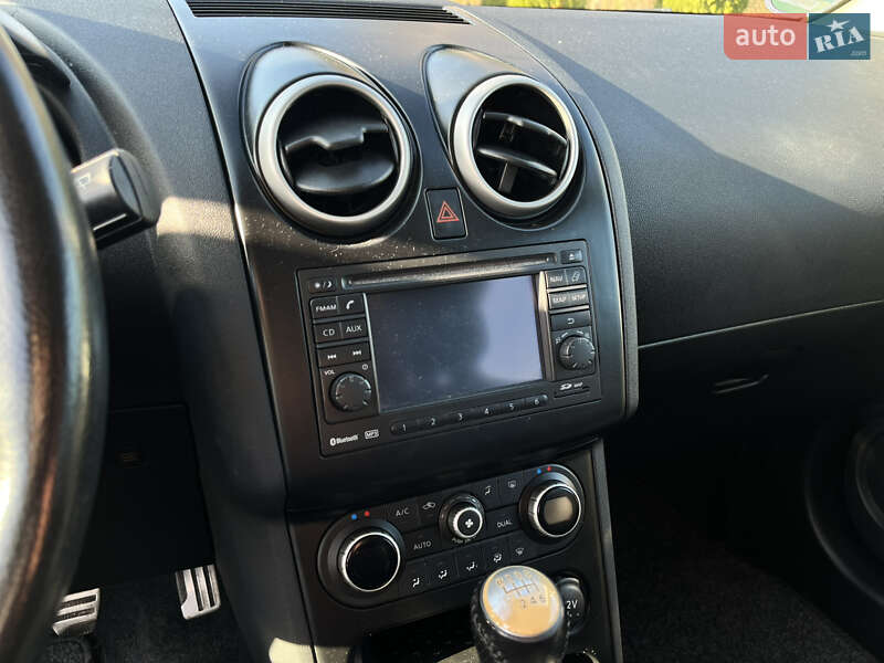 Внедорожник / Кроссовер Nissan Qashqai 2011 в Млинове фото 14 Внедорожник / Кроссовер Nissan Qashqai 2011 в Млинове