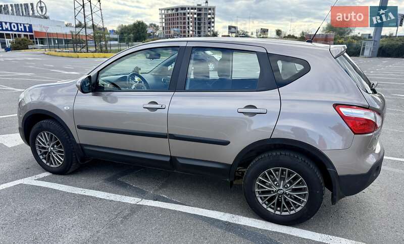 Внедорожник / Кроссовер Nissan Qashqai 2013 в Ужгороде фото 4 Внедорожник / Кроссовер Nissan Qashqai 2013 в Ужгороде