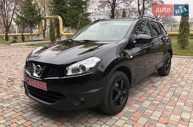 Позашляховик / Кросовер Nissan Qashqai 2014 в Коростені