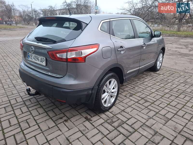 Внедорожник / Кроссовер Nissan Qashqai 2017 в Чернигове фото 6 Внедорожник / Кроссовер Nissan Qashqai 2017 в Чернигове