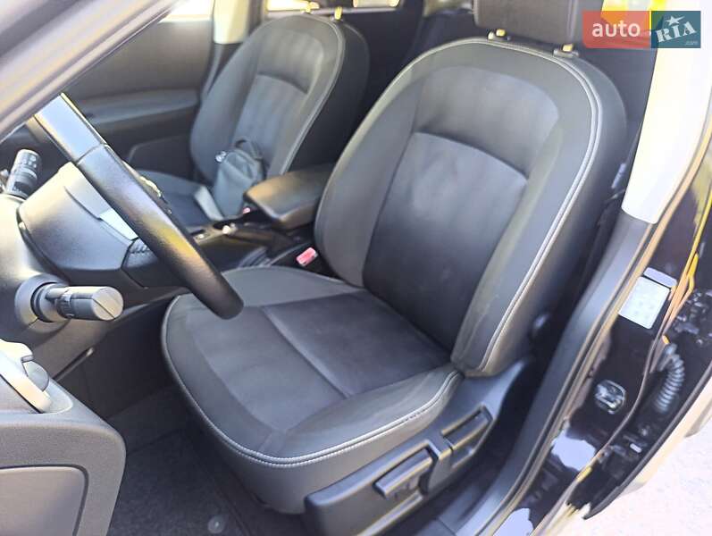 Внедорожник / Кроссовер Nissan Qashqai 2011 в Житомире фото 17 Внедорожник / Кроссовер Nissan Qashqai 2011 в Житомире