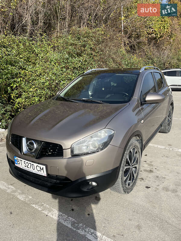 Внедорожник / Кроссовер Nissan Qashqai 2012 в Одессе