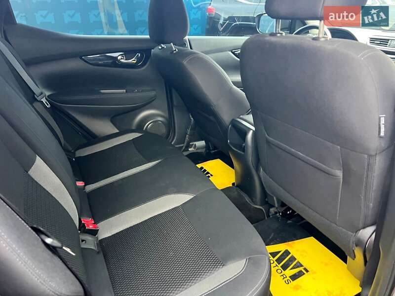 Внедорожник / Кроссовер Nissan Qashqai 2018 в Киеве