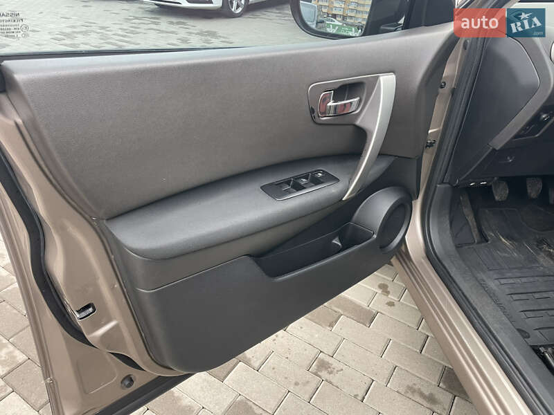 Внедорожник / Кроссовер Nissan Qashqai 2008 в Киеве