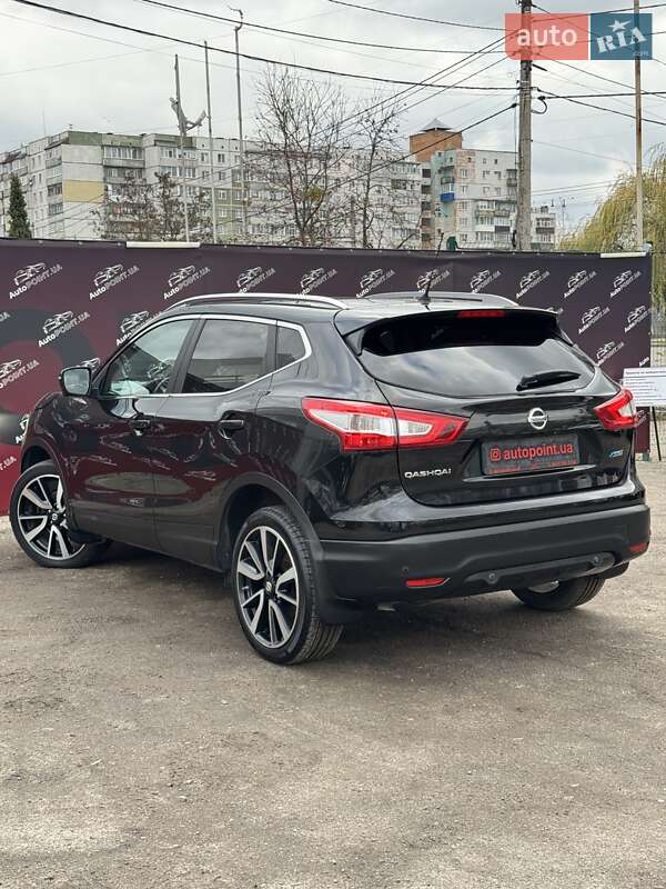 Внедорожник / Кроссовер Nissan Qashqai 2014 в Сумах