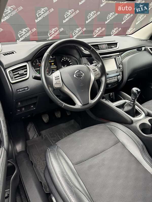 Внедорожник / Кроссовер Nissan Qashqai 2014 в Сумах