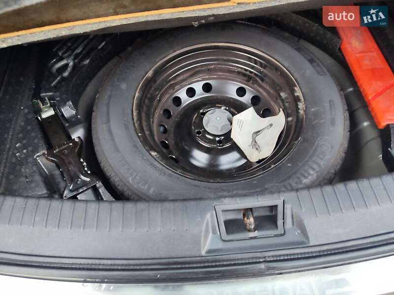 Внедорожник / Кроссовер Nissan Qashqai 2010 в Павлограде фото 40 Внедорожник / Кроссовер Nissan Qashqai 2010 в Павлограде