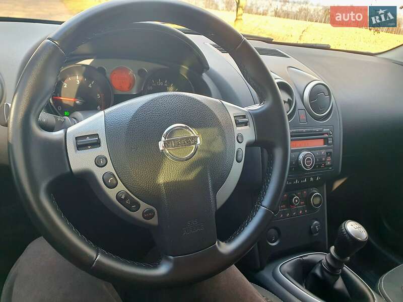 Внедорожник / Кроссовер Nissan Qashqai 2008 в Ровно фото 8 Внедорожник / Кроссовер Nissan Qashqai 2008 в Ровно