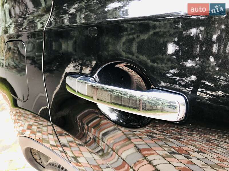 Позашляховик / Кросовер Nissan Qashqai 2012 в Житомирі