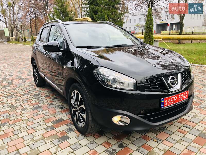 Позашляховик / Кросовер Nissan Qashqai 2012 в Житомирі