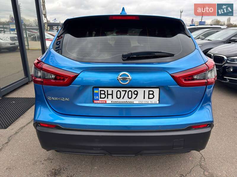 Внедорожник / Кроссовер Nissan Qashqai 2018 в Киеве