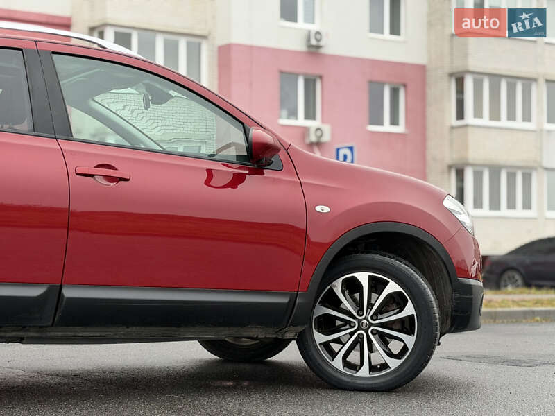 Внедорожник / Кроссовер Nissan Qashqai 2012 в Виннице