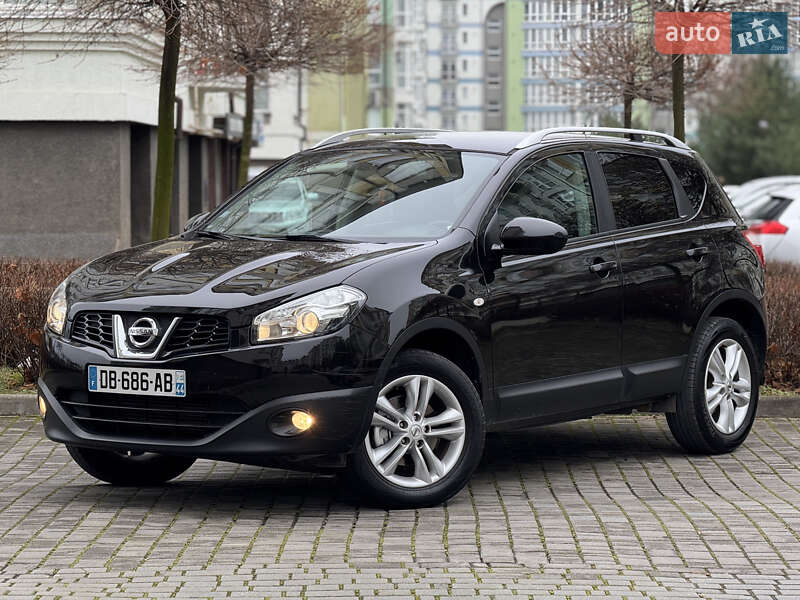 Внедорожник / Кроссовер Nissan Qashqai 2013 в Ивано-Франковске