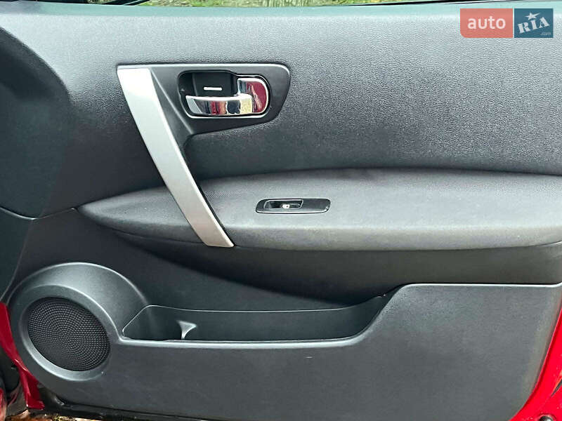 Внедорожник / Кроссовер Nissan Qashqai 2012 в Киеве