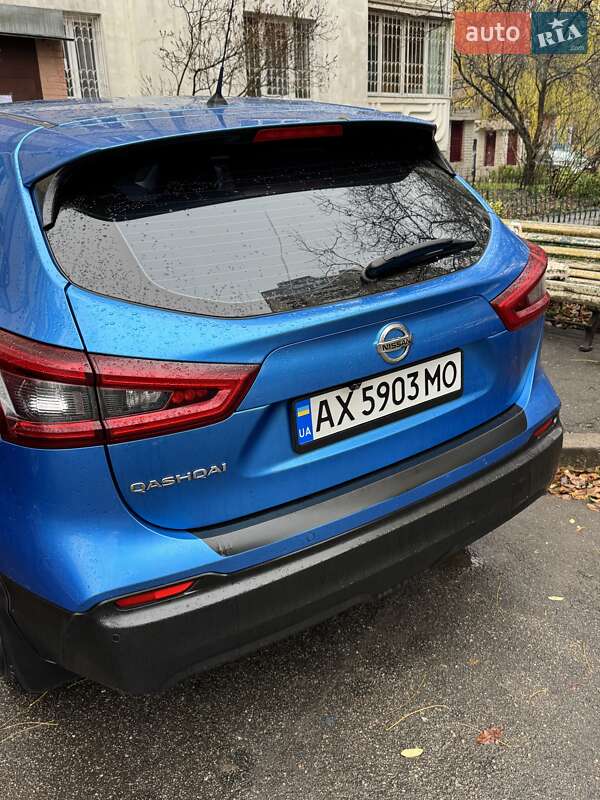 Внедорожник / Кроссовер Nissan Qashqai 2017 в Киеве