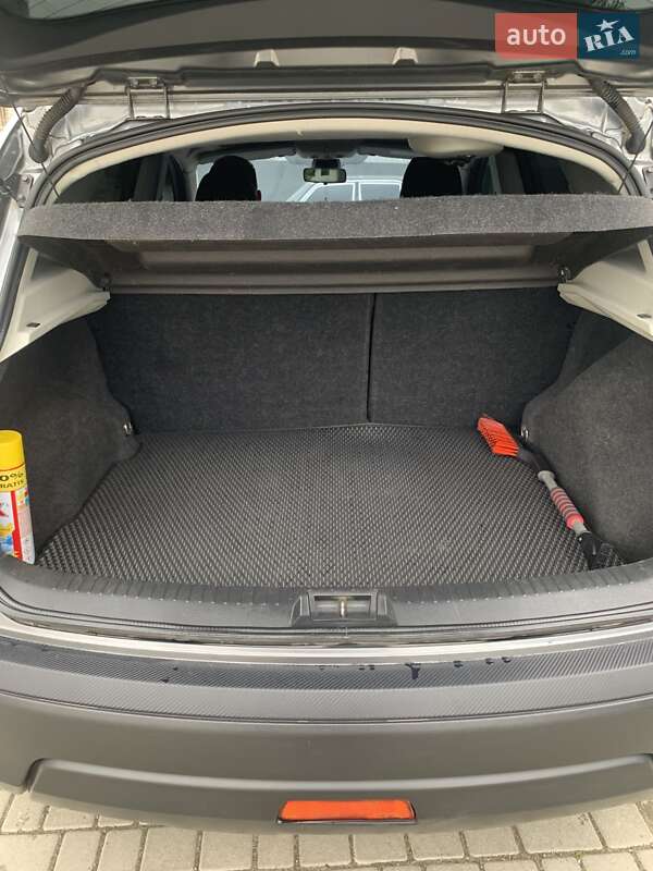 Позашляховик / Кросовер Nissan Qashqai 2012 в Коломиї