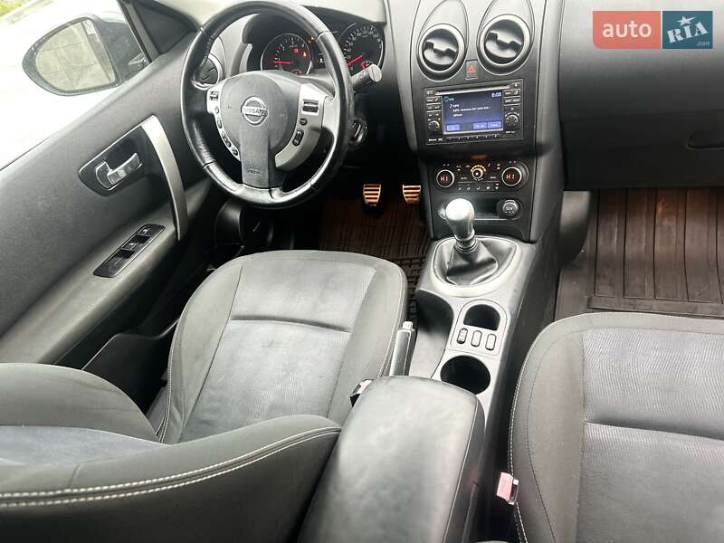 Внедорожник / Кроссовер Nissan Qashqai 2012 в Луцке