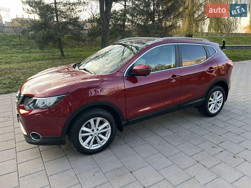Позашляховик / Кросовер Nissan Qashqai 2016 в Вінниці