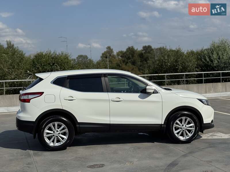 Позашляховик / Кросовер Nissan Qashqai 2016 в Києві