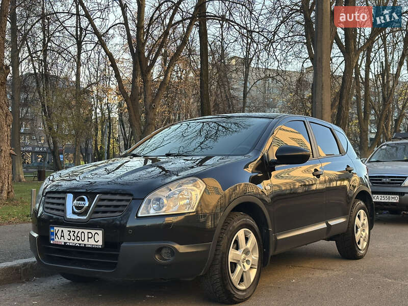 Позашляховик / Кросовер Nissan Qashqai 2007 в Києві