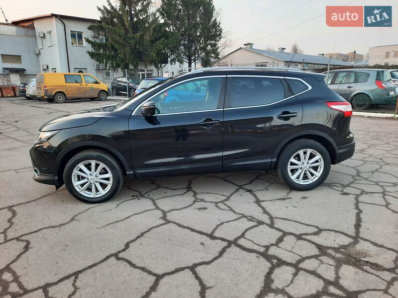 Позашляховик / Кросовер Nissan Qashqai 2015 в Полтаві фото 8 Позашляховик / Кросовер Nissan Qashqai 2015 в Полтаві
