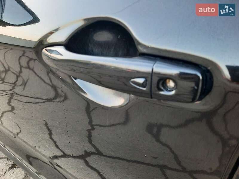 Позашляховик / Кросовер Nissan Qashqai 2015 в Полтаві фото 44 Позашляховик / Кросовер Nissan Qashqai 2015 в Полтаві