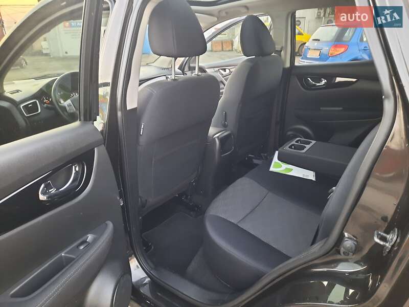 Позашляховик / Кросовер Nissan Qashqai 2015 в Полтаві фото 76 Позашляховик / Кросовер Nissan Qashqai 2015 в Полтаві
