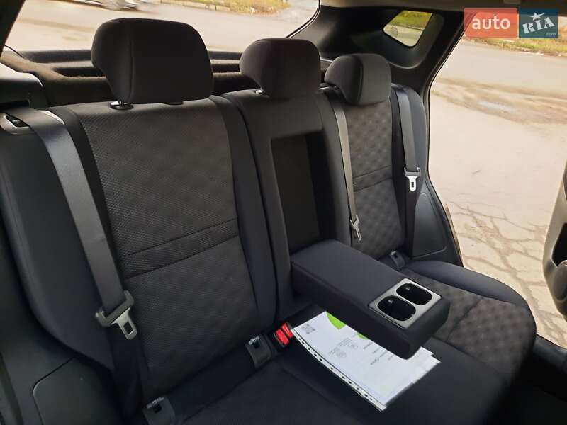 Позашляховик / Кросовер Nissan Qashqai 2015 в Полтаві фото 92 Позашляховик / Кросовер Nissan Qashqai 2015 в Полтаві