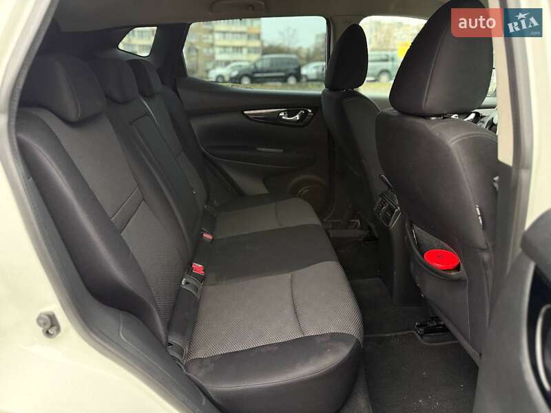 Позашляховик / Кросовер Nissan Qashqai 2017 в Києві