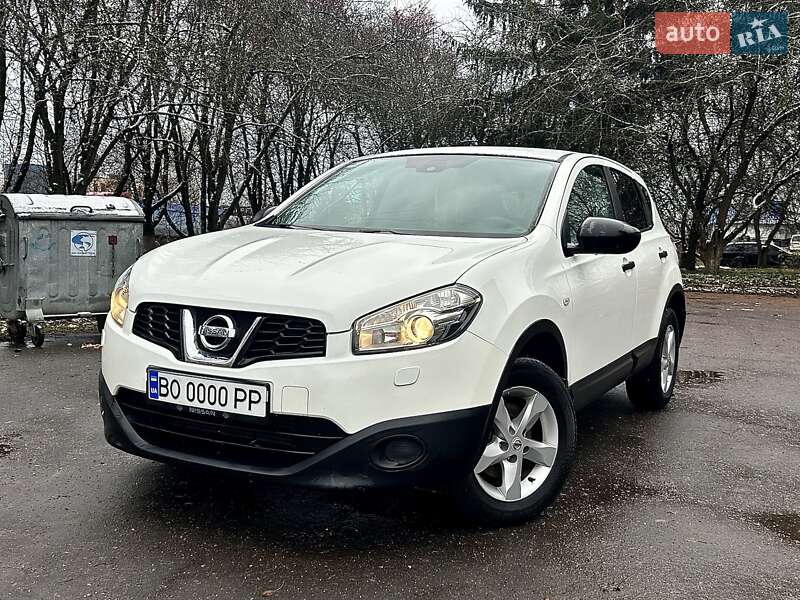 Позашляховик / Кросовер Nissan Qashqai 2013 в Тернополі