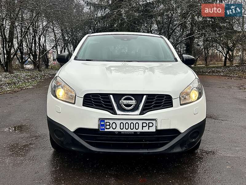 Позашляховик / Кросовер Nissan Qashqai 2013 в Тернополі