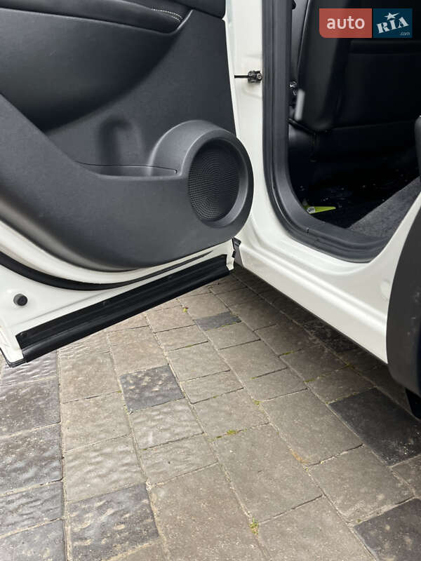 Внедорожник / Кроссовер Nissan Qashqai 2008 в Тернополе фото 23 Внедорожник / Кроссовер Nissan Qashqai 2008 в Тернополе