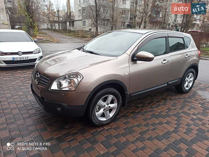 Позашляховик / Кросовер Nissan Qashqai 2008 в Магдалинівці