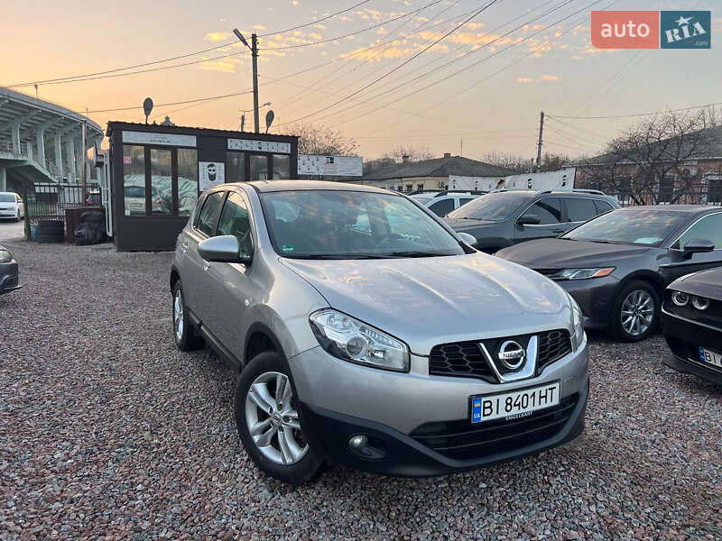 Внедорожник / Кроссовер Nissan Qashqai 2011 в Полтаве
