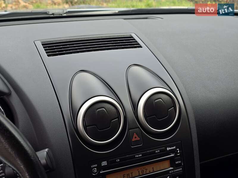 Внедорожник / Кроссовер Nissan Qashqai 2010 в Хмельницком