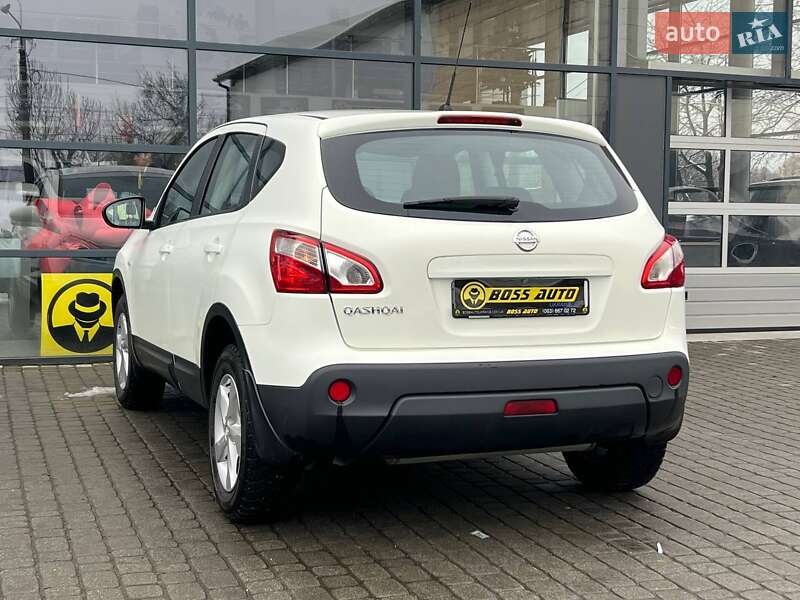 Внедорожник / Кроссовер Nissan Qashqai 2011 в Ивано-Франковске фото 5 Внедорожник / Кроссовер Nissan Qashqai 2011 в Ивано-Франковске