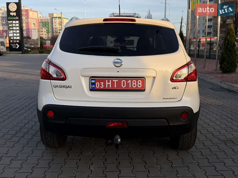 Внедорожник / Кроссовер Nissan Qashqai 2013 в Луцке