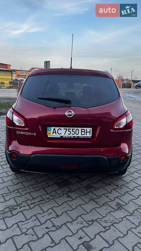 Позашляховик / Кросовер Nissan Qashqai 2012 в Луцьку