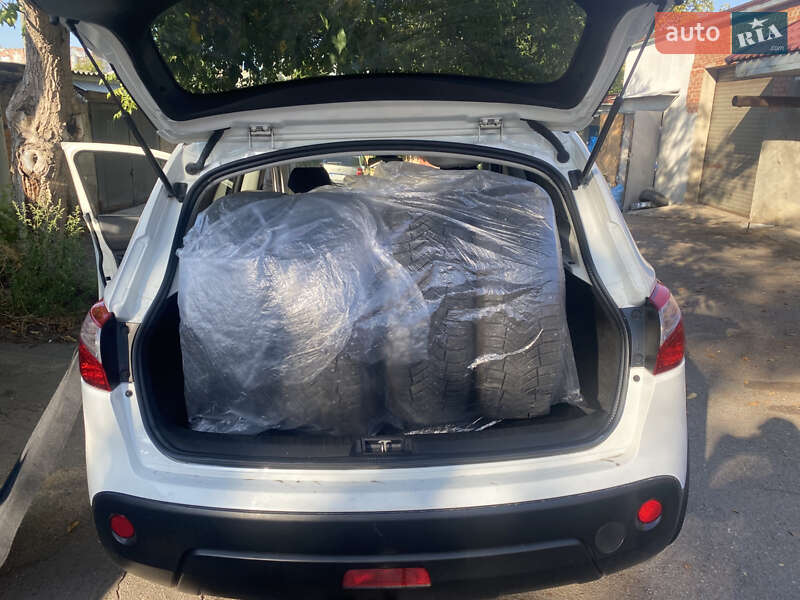 Внедорожник / Кроссовер Nissan Qashqai 2013 в Виннице