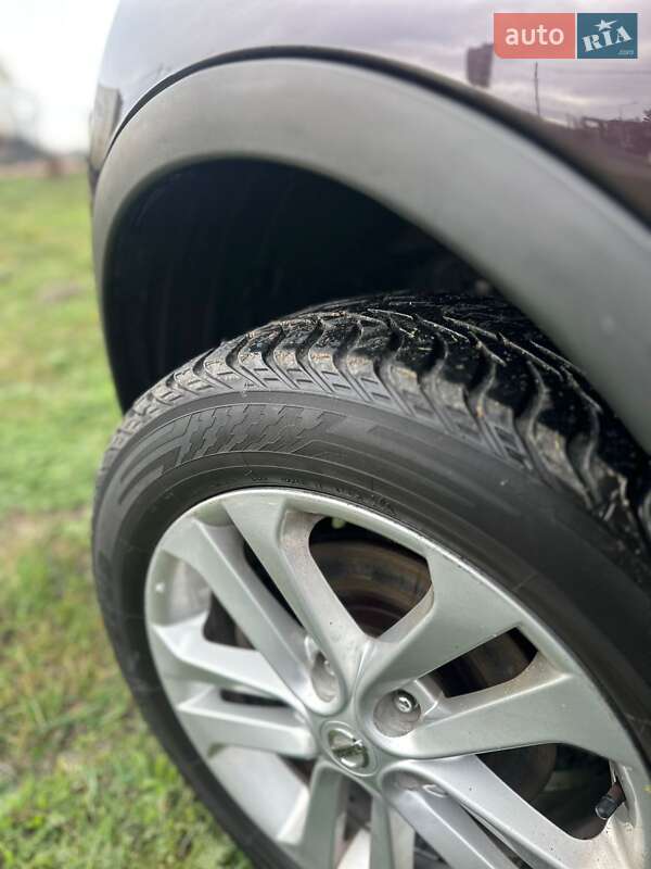 Внедорожник / Кроссовер Nissan Qashqai 2012 в Полтаве