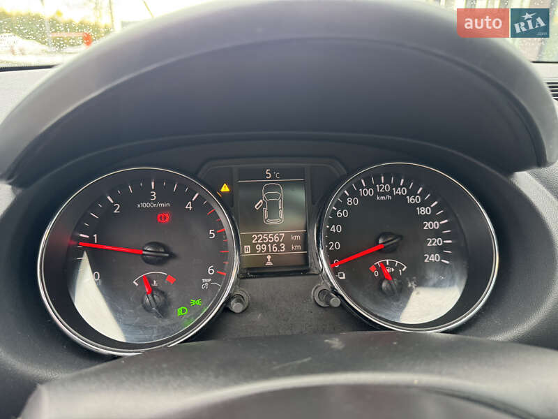 Позашляховик / Кросовер Nissan Qashqai 2011 в Львові