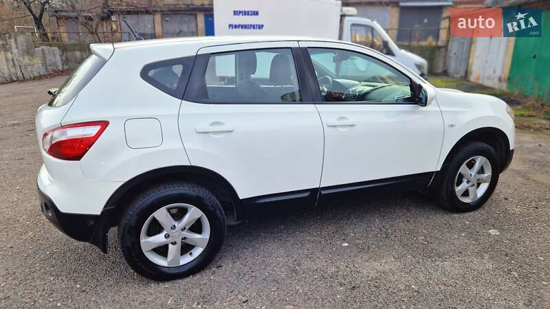 Внедорожник / Кроссовер Nissan Qashqai 2011 в Киеве