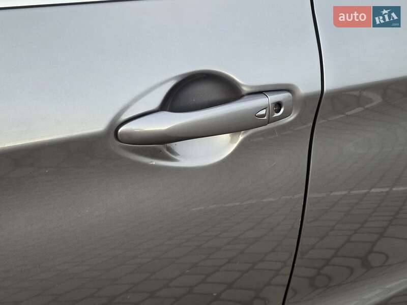 Внедорожник / Кроссовер Nissan Qashqai 2017 в Ивано-Франковске