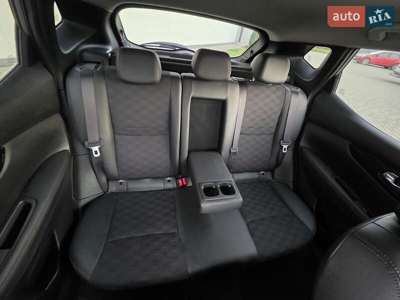 Внедорожник / Кроссовер Nissan Qashqai 2017 в Ивано-Франковске