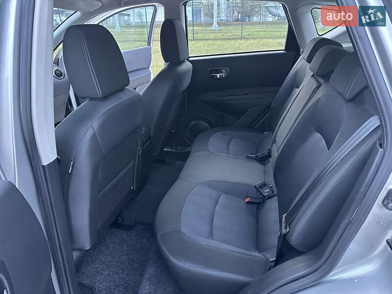 Позашляховик / Кросовер Nissan Qashqai 2010 в Коростені фото 35 Позашляховик / Кросовер Nissan Qashqai 2010 в Коростені
