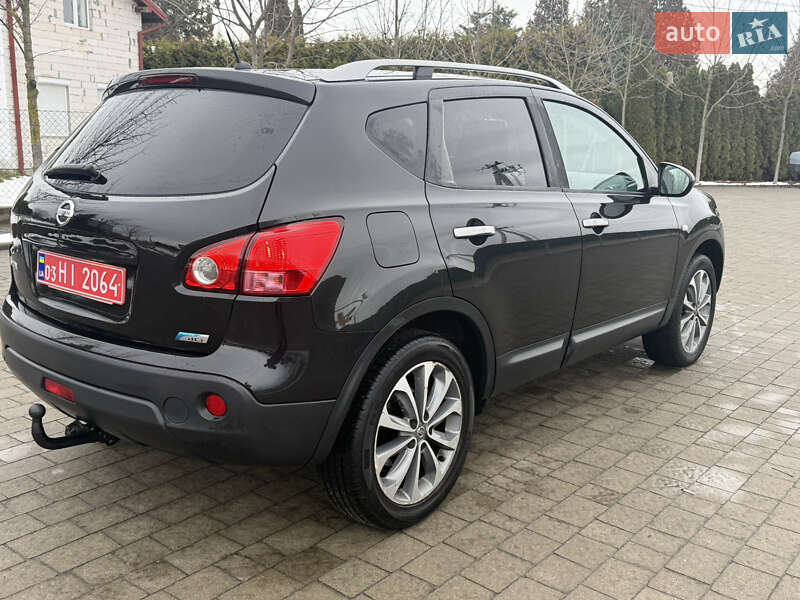Позашляховик / Кросовер Nissan Qashqai 2009 в Львові