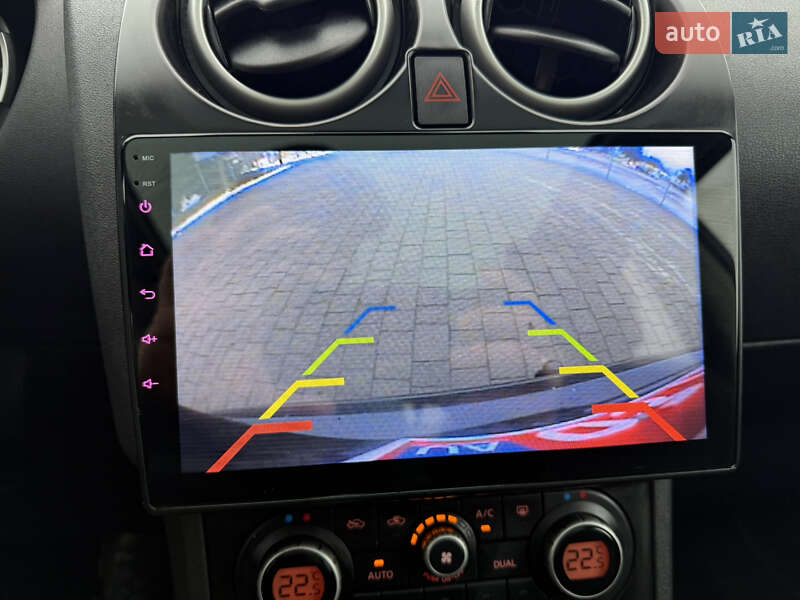 Позашляховик / Кросовер Nissan Qashqai 2009 в Львові