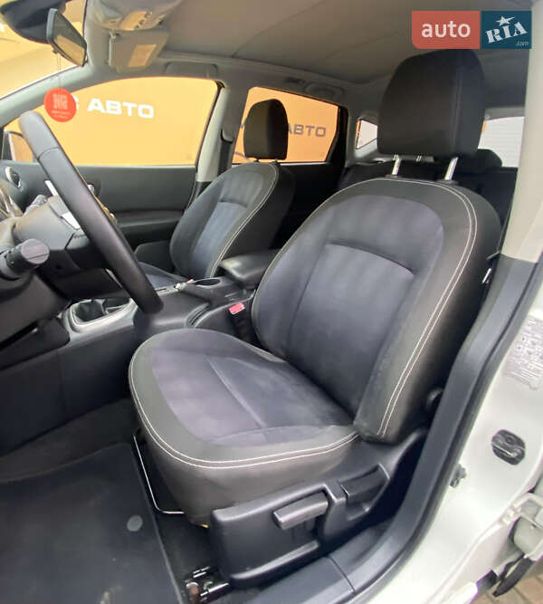 Внедорожник / Кроссовер Nissan Qashqai 2011 в Ровно